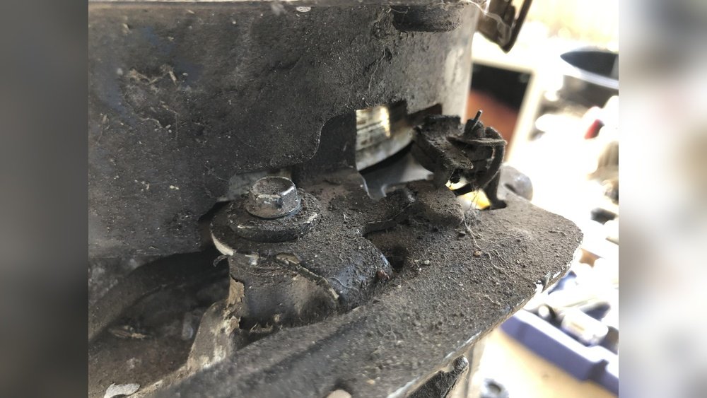 How to Remove Oil And Grease From Car Parts: Easy & Effective Tips