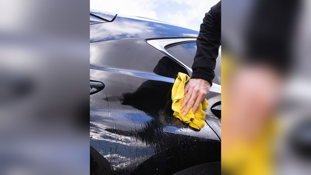 How To Protect Your Car With A Sealant: Ultimate Guide to Shine & Shield