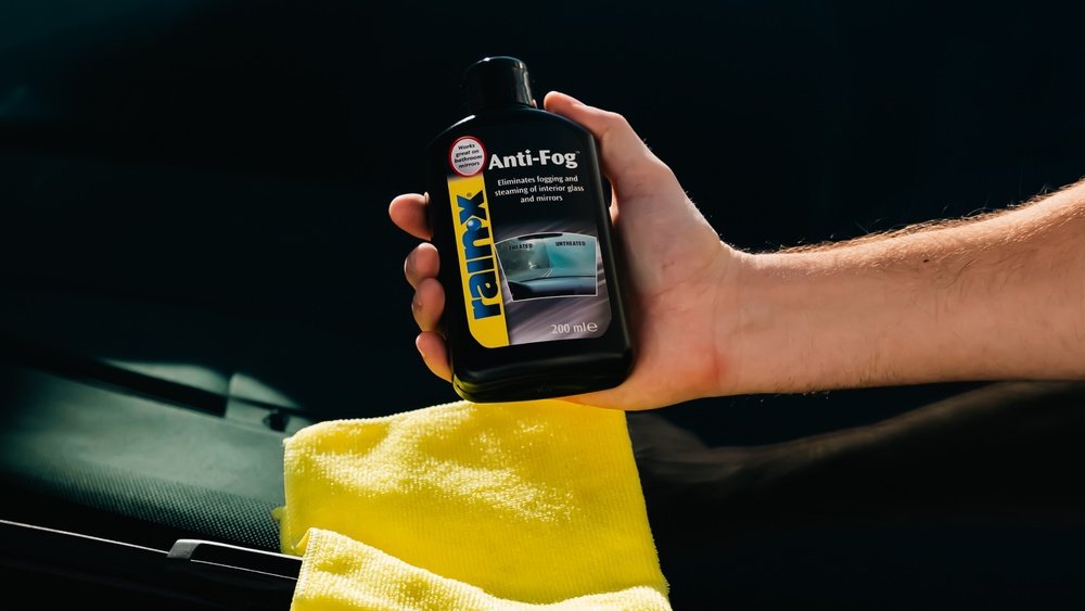 How to Use Anti-Fog Spray for Car: Ultimate Guide to Clear Vision