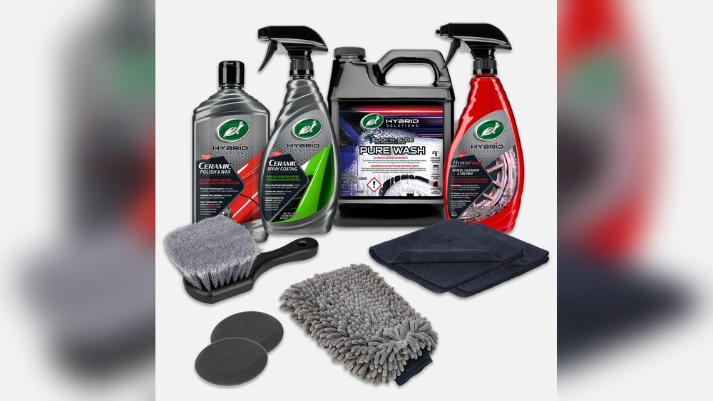 What’s Inside a Premium Full Car Detailing Kit? Unveiled